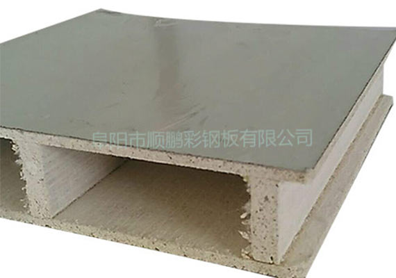 Glass magnesium board
